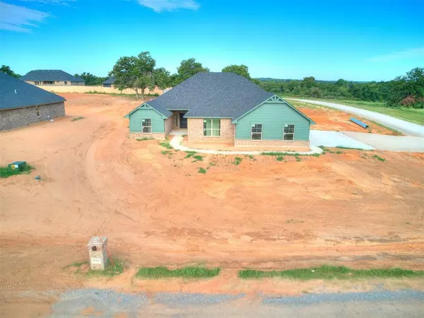 15952 Pecan Road, Mcloud, OK 74851