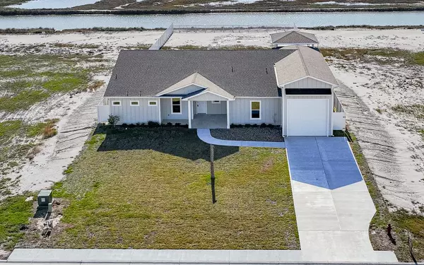 169 TIKI DR,  Rockport,  TX 78382