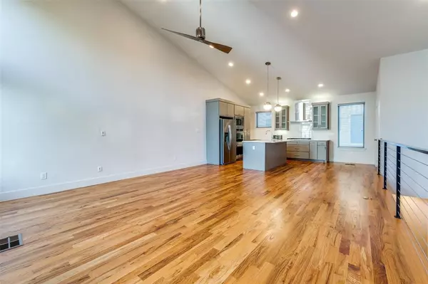 Dallas, TX 75206,2431 N Garrett Avenue #2