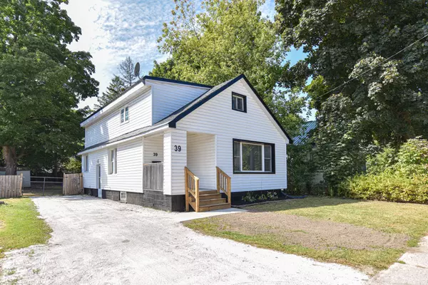 39 Westmount DR S,  Orillia,  ON L3V 6C8