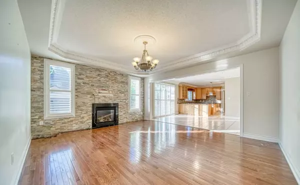 Oakville, ON L6M 4T5,2239 Devonshire CRES