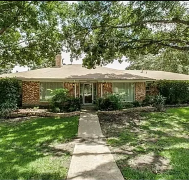 3801 Larkin Lane, Garland, TX 75043