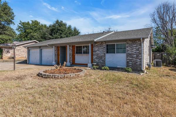 Euless, TX 76039,1208 Crane Drive