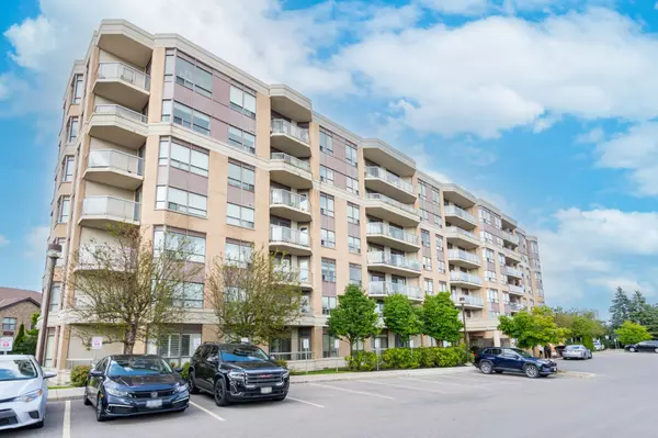 Brampton, ON L6Y 5H5,300 Ray Lawson BLVD N #107