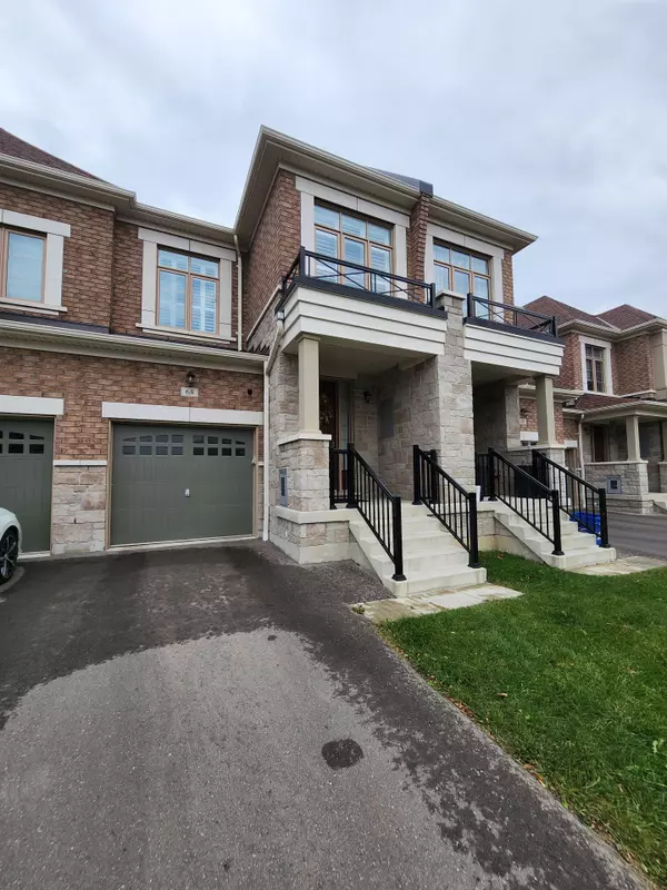 68 Coho DR, Whitby, ON L1P 0K4