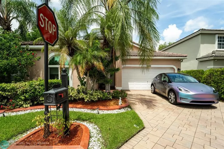 1104 NW 116th Ave, Coral Springs, FL 33071