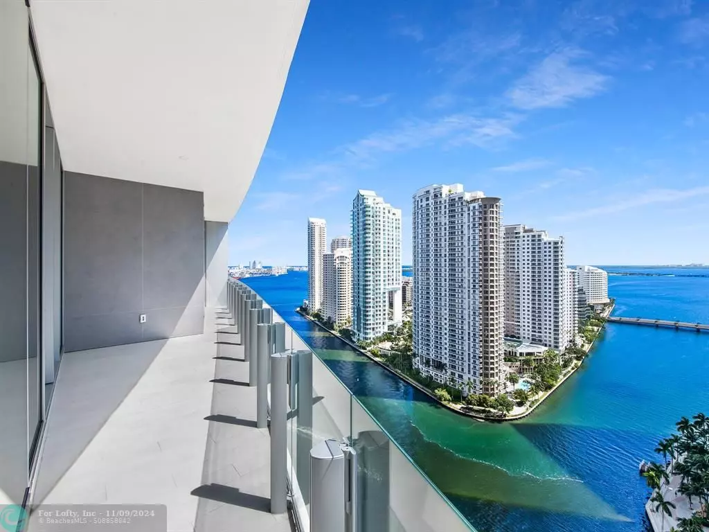 Miami, FL 33131,300 Biscayne Blvd Way  #2306