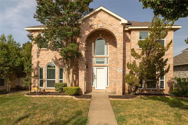 7763 Park Trails Drive,  Fort Worth,  TX 76137