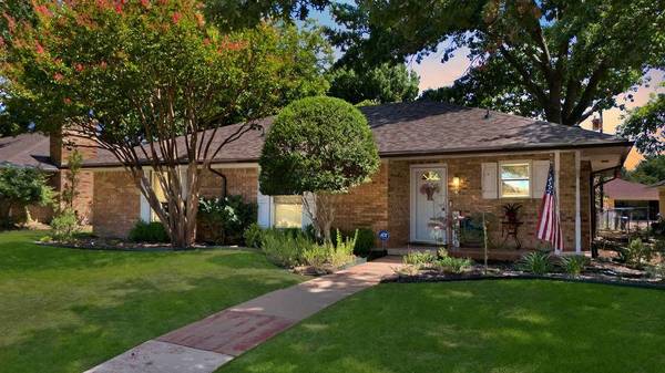 206 Gwendola Drive, Mckinney, TX 75071