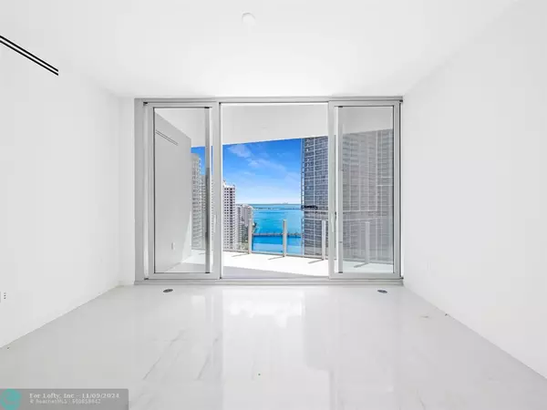 Miami, FL 33131,300 Biscayne Blvd Way  #2306