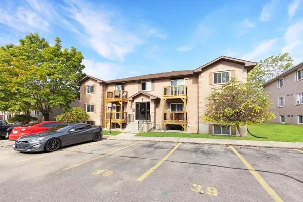 Kitchener, ON N2M 5N2,266 Overlea DR #303