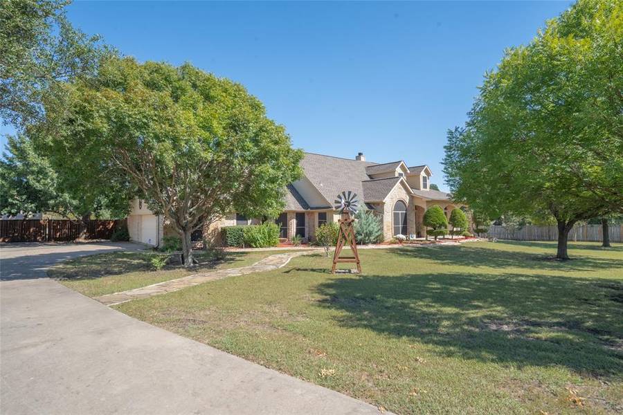 1942 Thornberry Drive, Melissa, TX 75454