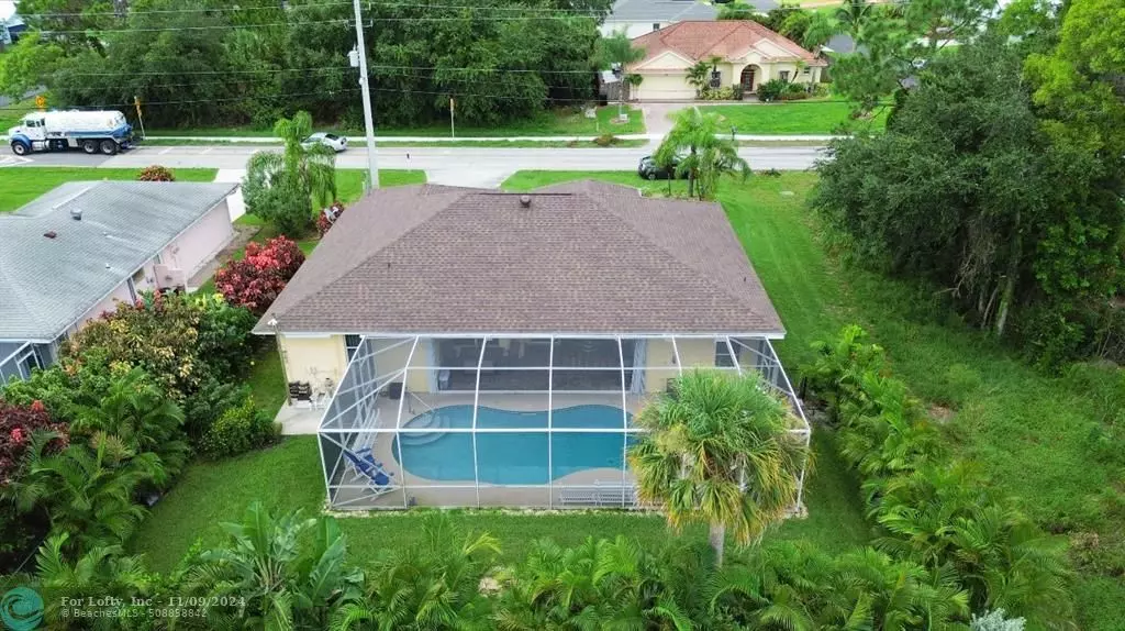 1309 SW Abingdon Ave, Port St Lucie, FL 34953