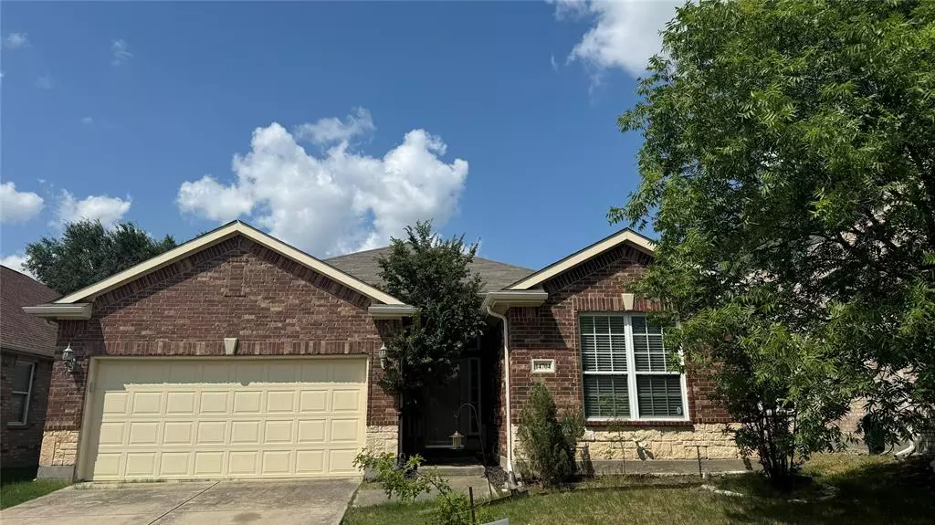 Plano, TX 75025,2713 Faxon Drive