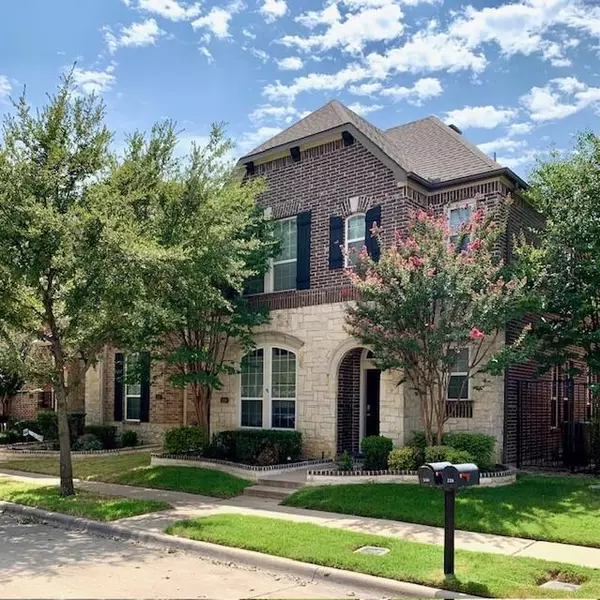 230 Knapford, Euless, TX 76040