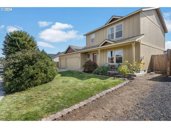 2548 SW KALAMA AVE, Redmond, OR 97756