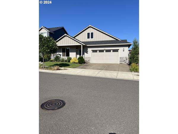 3960 N BRUCE DR, Newberg, OR 97132