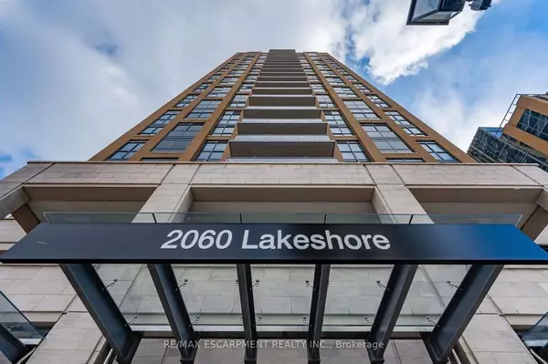 Burlington, ON L7R 0G2,2060 Lakeshore RD #304