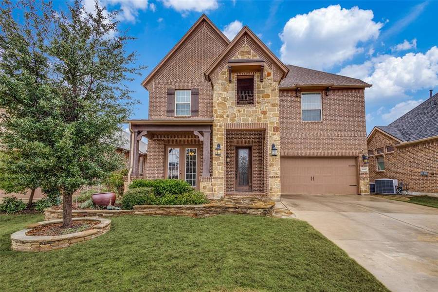 444 Chestnut Lane, Roanoke, TX 76262