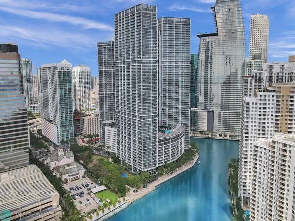 465 Brickell Ave  #2706, Miami, FL 33131