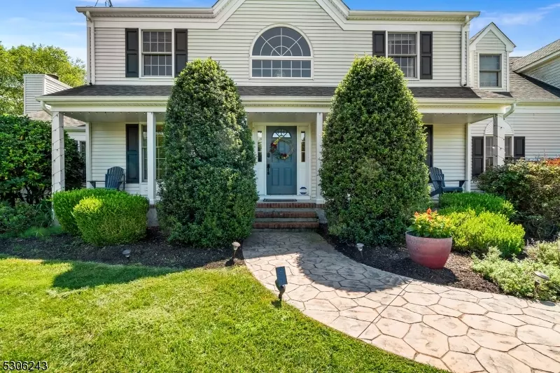 2 Ramshorn Rd, Alexandria Twp., NJ 08848