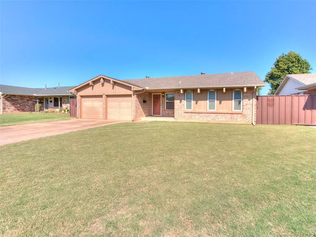 Moore, OK 73160,625 SW 9th Street