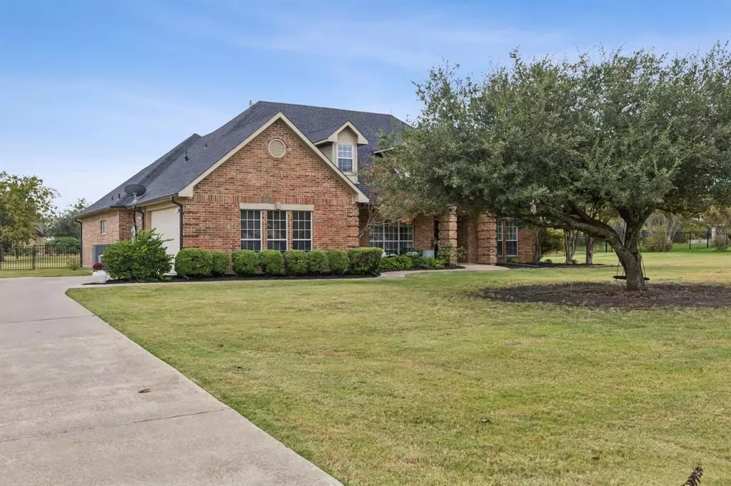 Rockwall, TX 75032,389 Equestrian Drive