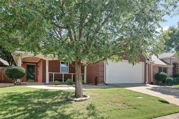 Denton, TX 76205,2316 Clermont Lane