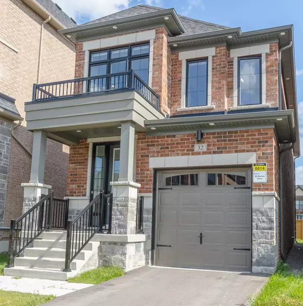 32 Dorian DR, Whitby, ON L1P 0B8