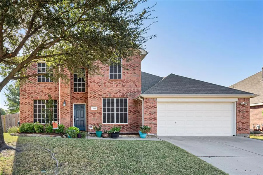 606 Dover Park Trail, Mansfield, TX 76063