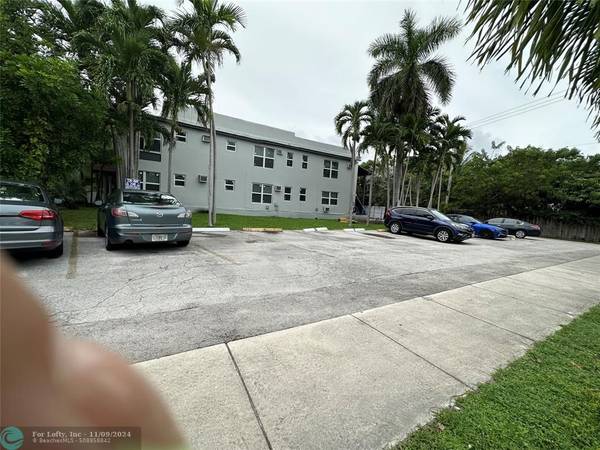 Hollywood, FL 33020,1505 WASHINGTON ST  #11