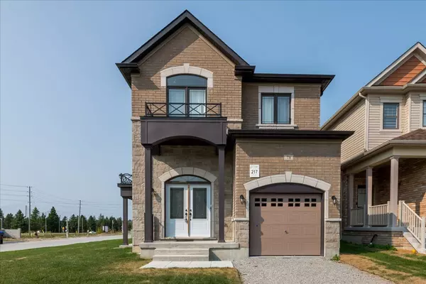 78 Lorne Thomas PL, New Tecumseth, ON L9R 0V8