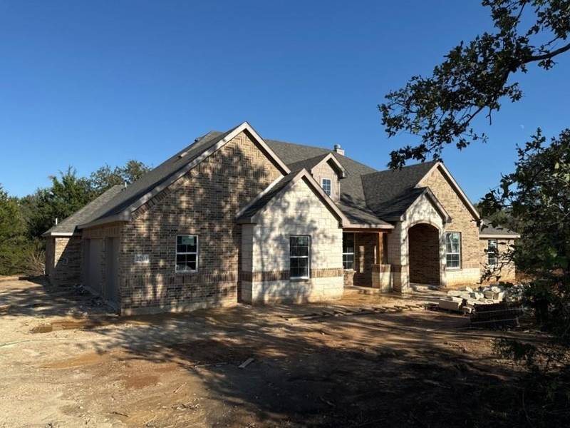 2201 Crystal Palace Boulevard, Alvarado, TX 76009