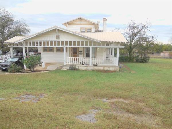 305 Summitt Street, Ranger, TX 76470