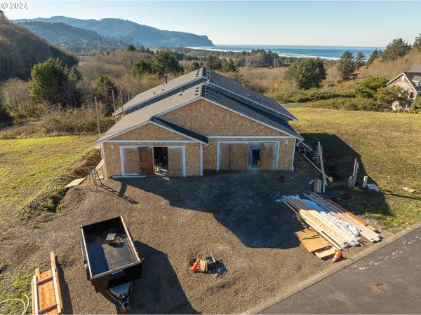 Neskowin, OR 97149,6485 Heron View Drive