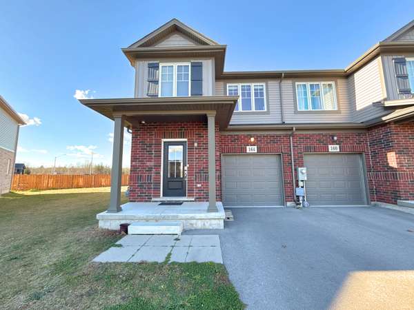 164 Sunflower PL, Welland, ON L3B 5N8