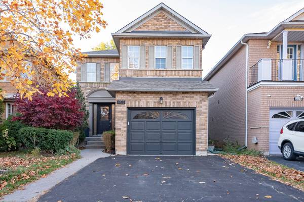 453 Pondview PL, Oakville, ON L6H 6S5