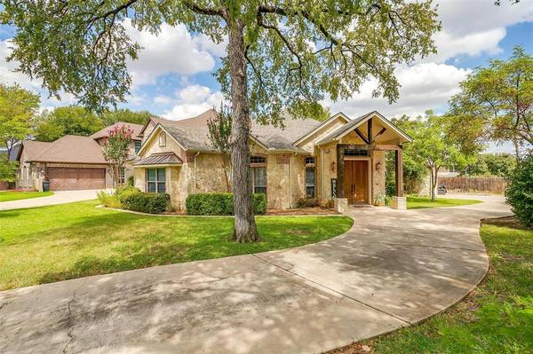 Bedford, TX 76022,1617 Briar Drive