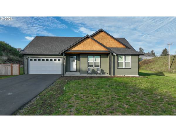 89362 ARROWHEAD RD, Warrenton, OR 97146