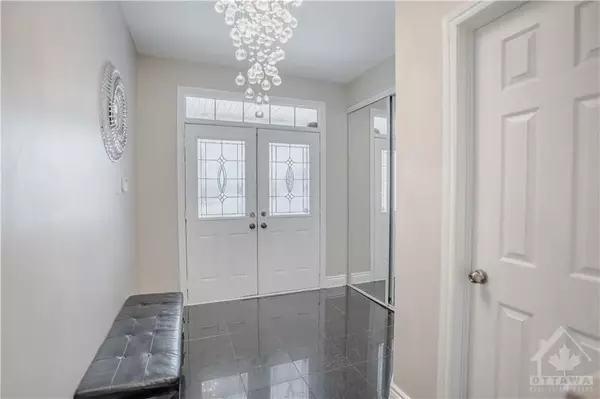 Barrhaven, ON K2J 0E1,603 ANJANA CIR