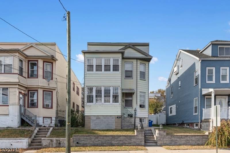 703 Schuyler Ave #2, Kearny Town, NJ 07032