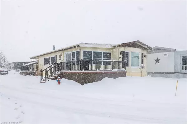 Fort Erie, ON L0S 1S1,3033 TOWNLINE RD #97