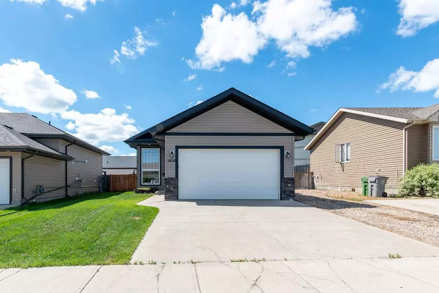 1404 47A AVE, Lloydminster, SK S9V 1W1