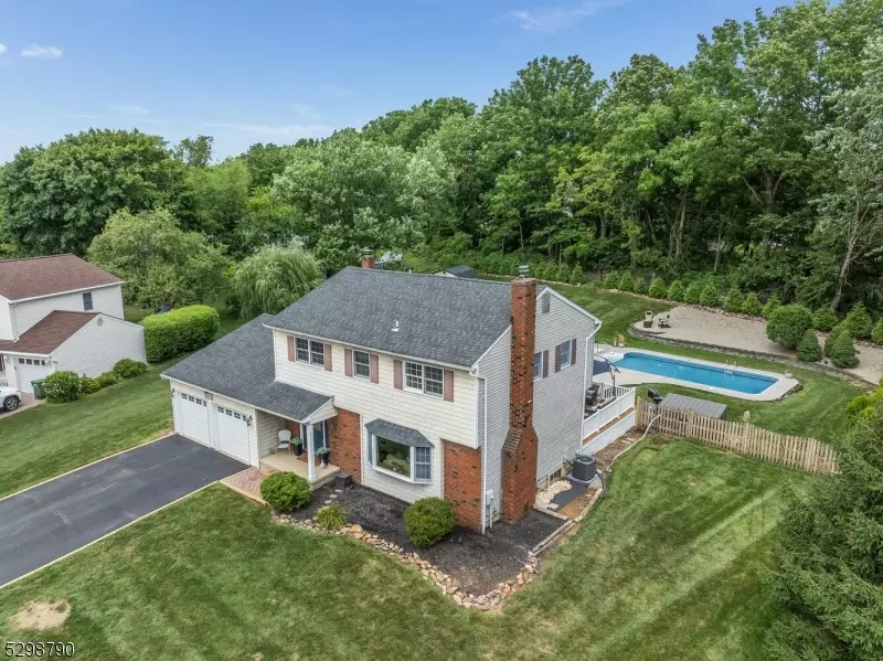 Lopatcong Twp., NJ 08865,79 Peddlers Ln