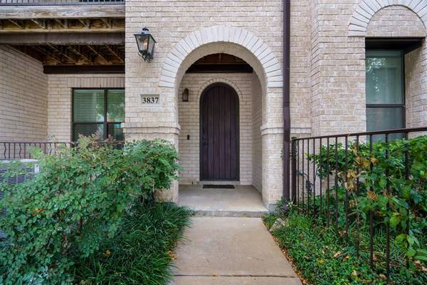 3837 Cole Avenue, Dallas, TX 75204