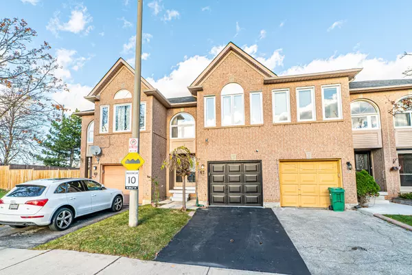 67 Goldenlight CIR #41, Brampton, ON L6X 4N6