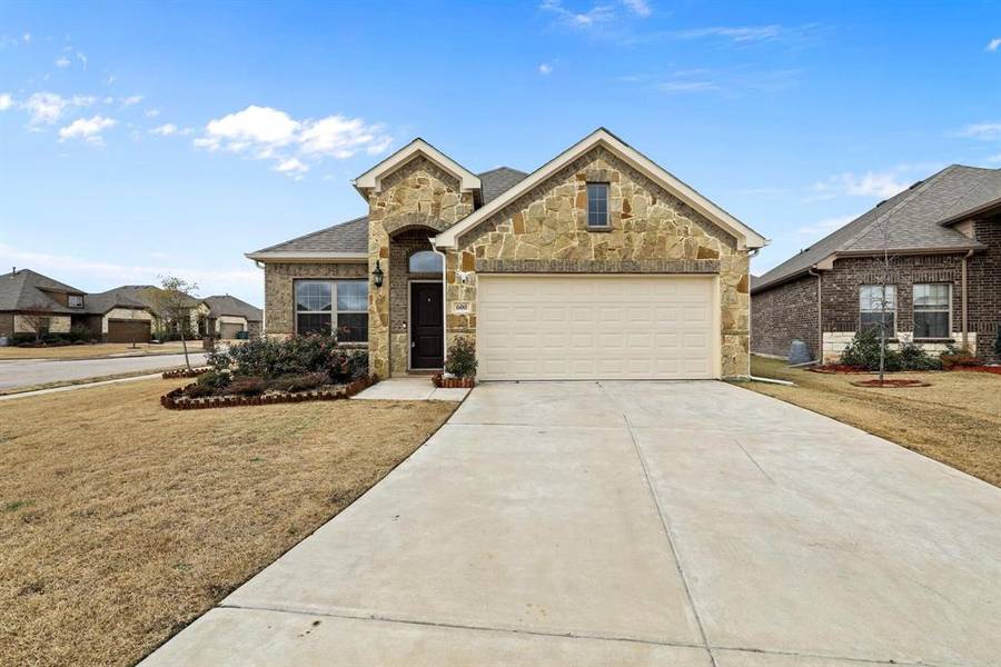 600 Boxwood Court, Greenville, TX 75402