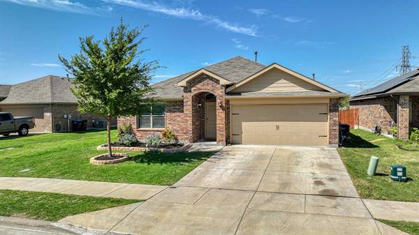 6909 Tide Lane,  Fort Worth,  TX 76179