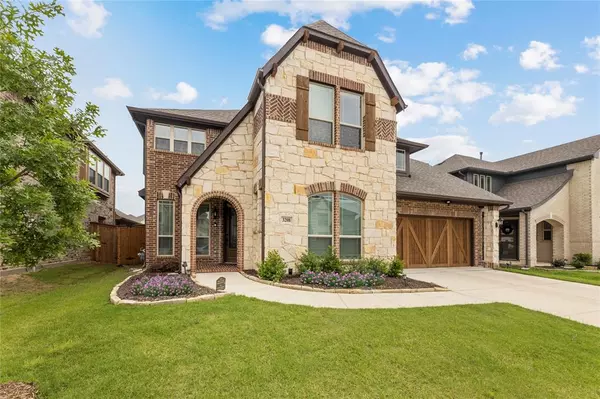 3208 Emerald Grove Lane, Fort Worth, TX 76244