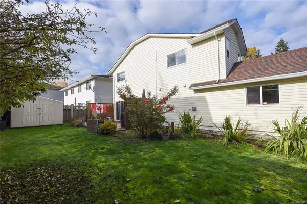 Courtenay, BC V9N 8Y1,173 Archery Cres #A